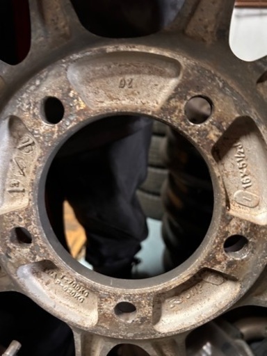 値下げ‼︎レイズホイール、タイヤジムニー195/80r16