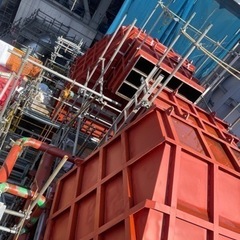 私たちと一緒に働きませんか？  弊社は働きやすく、楽しいと思える職場環境づくりを大事にしています。最初は未経験でも真面目に作業に取り組み、教えたことを素直に実行できる方であれば特別な技術は必要ありません。全く違う業種からの転職、建設関係でもプラント関係以外で活躍してきた方など、幅広い人材の方にご応募いただけるのを楽しみにしております。の画像