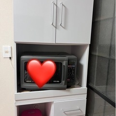 【〜30日午前まで】電子レンジ台、食器棚の画像