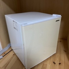小型冷蔵庫　46l