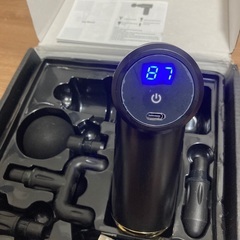 ほぼ新品♦︎筋膜リリースマッサージガンの画像