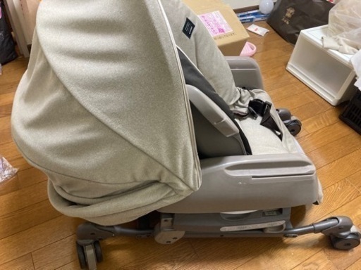 コンビ　ネムリラ　電動スイング