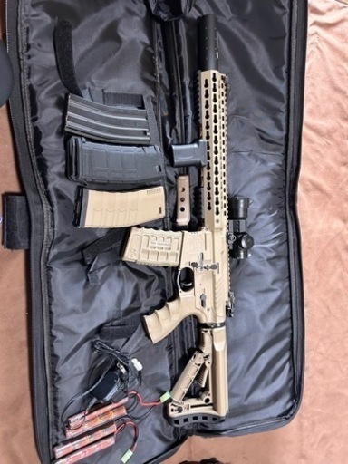 本日終了ですG&G CM16 電動ガン　エアガン　サバゲー