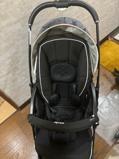 aprica 　ベビーカー　ラクーナクッション　ベビザラス限定モデル