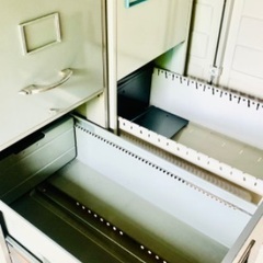 キャビネット　スチール　中古品ですの画像