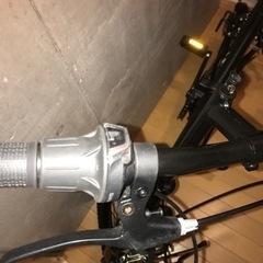 ほぼ新品の6段変速　セミファットタイヤ　20inch 極美品の画像