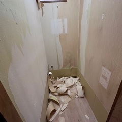 壁紙貼り替えてみませんか？！