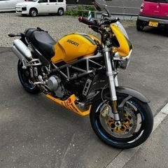 ドゥカティ　モンスターS4R