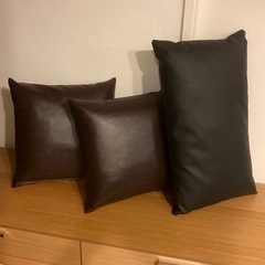 PUレザー　クッションカバー＋インナー　 ブラウン35x35cm...