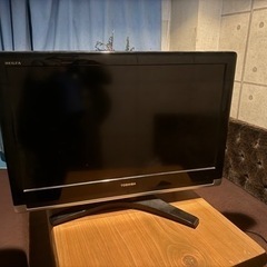TOSHIBA REGZA 32型