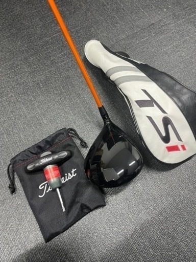 ゴルフ　タイトリスト　
ドライバー