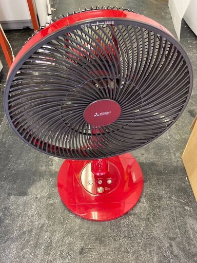 ☆中古￥3,800！MITSUBISHI　30㎝リビング扇風機　家電　R30J-RW-R型　2019年製　【BE175】