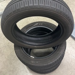 車のパーツ タイヤ、ホイール