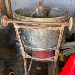 モルタルミキサー引き取りのみ本日のみ早いもの順です！