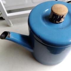 お盆に処分しようかと思っています!野田ホーロー　１.２リットル　ケトル　やかん　琺瑯の画像