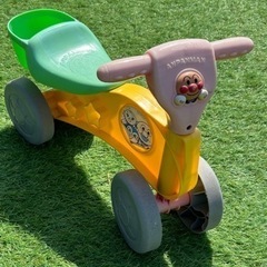 おもちゃ 三輪車の画像