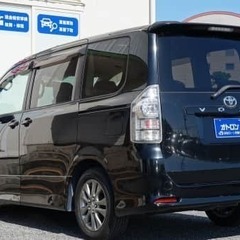 【ローン審査通過率95％！ローンお任せください！】トヨタ ヴォクシー 　ＺＳの画像