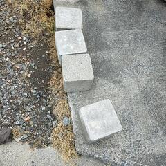 モルタルブロック4個の画像