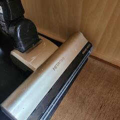 HITACHI コードレス掃除機の画像