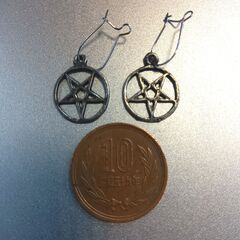 AzureGreen Inverted Pentagram pierce逆五芒星の画像