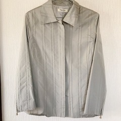 服/ファッション シャツ レディース