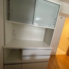 （決まりました）食器棚キッチンボード　ホワイト