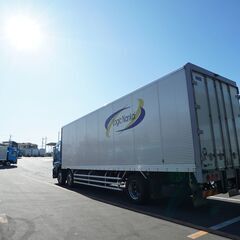 家具家電付の社宅制度/月収50万円/10tドライバー/愛知県稲沢市の画像