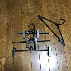 スカート用つながるハンガー