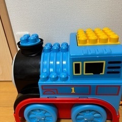 メガブロック　トーマスと
ブロック62個の画像