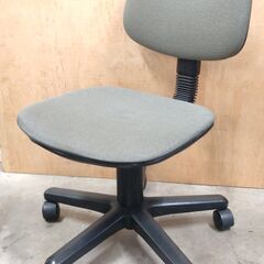 キャスター付き 昇降 オフィスチェア  ②