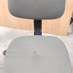 キャスター付き 昇降 オフィスチェア  ②の画像