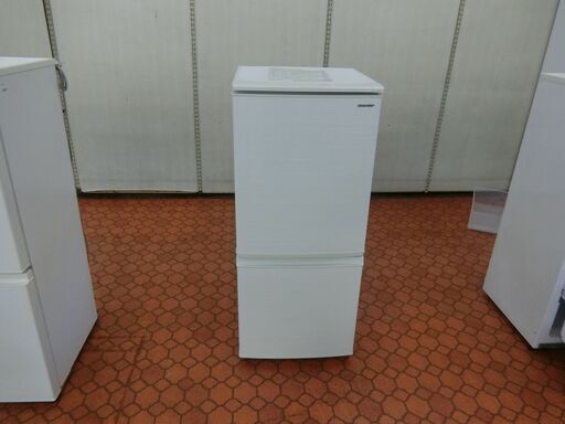 ID 185463　冷蔵庫２ドア　137L　シャープ　２０１８年　SJ-D14E