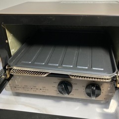 O2405-985 日立オーブントースター HTO-CF50 2018年製 通電確認済 汚れ残りあり 現状お渡しの画像