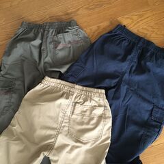 140サイズ　子供服パンツ　３枚セットの画像