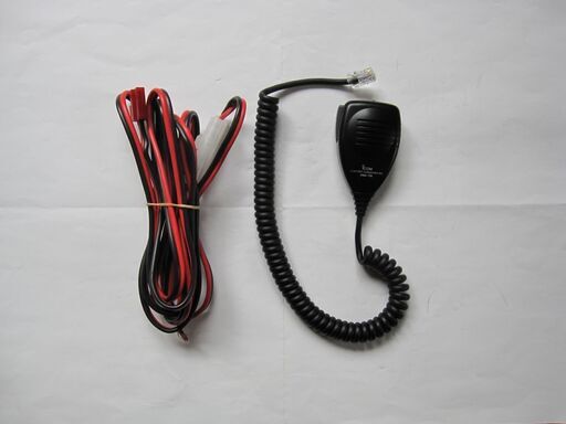 アマチュア無線　ICOM 145/430MHz モービル機
