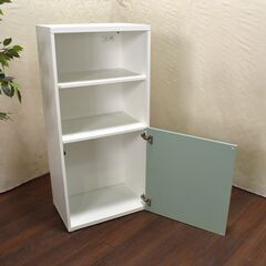 【9/14受渡終了】≪yt1357ジ限≫ IKEA/イケア BESTÅ/ベストー 扉付き収納棚 幅60cm 高さ129cm キャビネット カラーボックス 組立済 加工穴あり 現状品 60512-04の画像