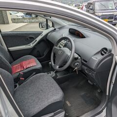 ビッツ　平成22年式　3.8万キロ　車検7年11月まで　自動車税支払い済みの画像