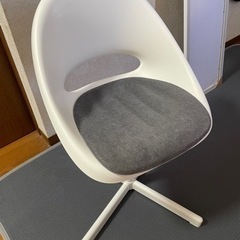 キッズ　デスクチェア　IKEA