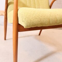 unico(ウニコ)取扱い、DOZE(ドゥーゼ)ハイバックチェアです。チェコの