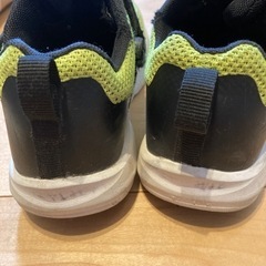 靴/バッグ 靴 スニーカーの画像