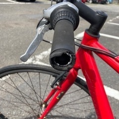 自転車 クロスバイクの画像