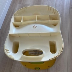 コンビ　ベビーレーベル ベビーバスチェアの画像