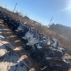 ヤマハマジェスティC250ビックスクーター在庫多数ございます。