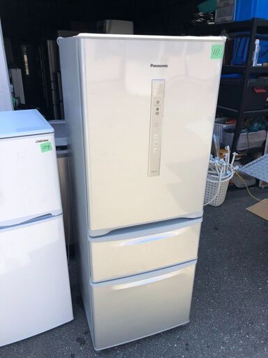 NO 111❗️北九州市内配送無料 パナソニック Panasonic 冷蔵庫(321L・右開き)3ドア エコナビ機能搭載 シャイニングシルバー NR-C32DM-S