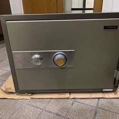 コクヨ KOKUYO 耐火金庫　HS-10N