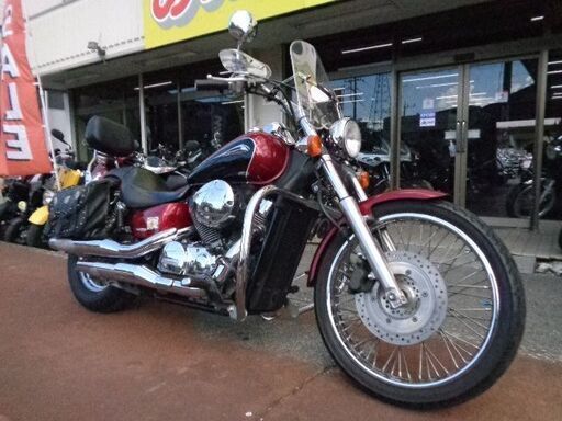 NO.5024 シャドウ４００カスタム (SHADOW)　水冷４サイクルＶツインエンジン　サイドバック＆エンジンガード　レッド＆ブラック　☆彡