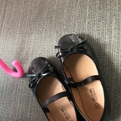子供　靴女の子黒パンプス　レインブーツピンクラメの画像