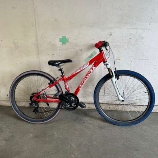 353(Y)□岐阜発　△GIANT Rock 4500/マウンテンバイク/3×7段変速/走行確認/後ギヤ1速(大きいギヤ)が入りません/現状品　R6.4/27□