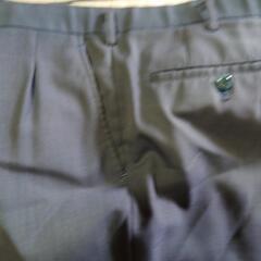 古いメンズスーツ、ゴルフ用ズボンの画像