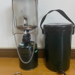 キャンプ用品　ガスランタン